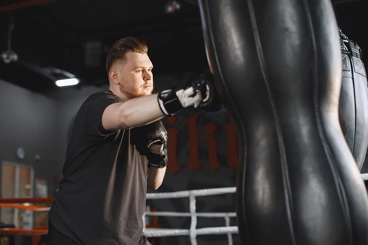 boxers-train-ring-gym-авав.jpg boxers-train-ring-gym-авав.jpg